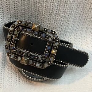 LeatheRock Black Belt with Gold and Silver Studs L
